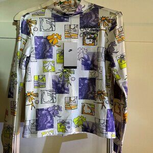 BNWT Nike Essential Long Sleeve Mock Neck Shirt (S)